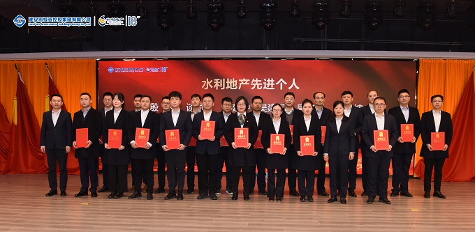 c1fe5d24c1bcf6f33fcf7b6ce6e4045.jpg c1fe5d24c1bcf6f33fcf7b6ce6e4045.jpg